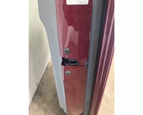 KENWORTH T680 Door Assembly, Front