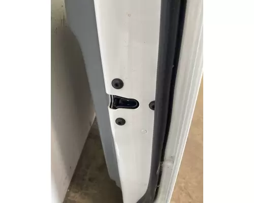 KENWORTH T680 Door Assembly, Front