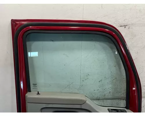 KENWORTH T680 Door Assembly, Front