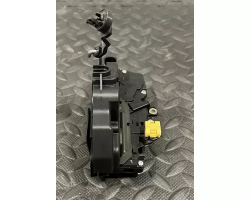 KENWORTH T680 Door Assembly, Front