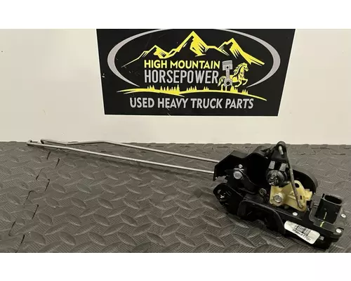 KENWORTH T680 Door Assembly, Front