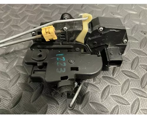 KENWORTH T680 Door Assembly, Front