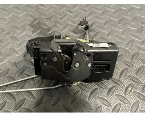 KENWORTH T680 Door Assembly, Front