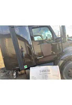 KENWORTH T680 Door Assembly, Front