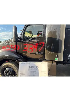 KENWORTH T680 Door Assembly, Front