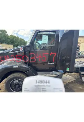 KENWORTH T680 Door Assembly, Front