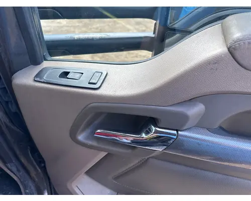 KENWORTH T680 Door Assembly, Front