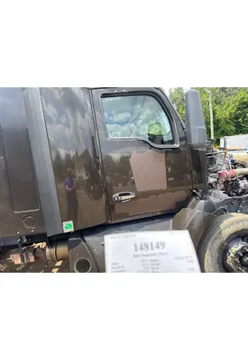 KENWORTH T680 Door Assembly, Front