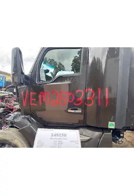 KENWORTH T680 Door Assembly, Front