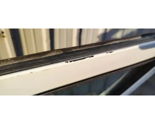 KENWORTH T680 Door Assembly, Front