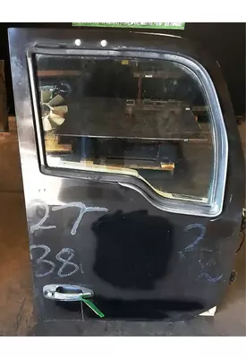 KENWORTH T680 Door Assembly, Front