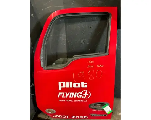 KENWORTH T680 Door Assembly, Front
