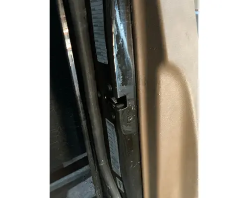 KENWORTH T680 Door Assembly, Front