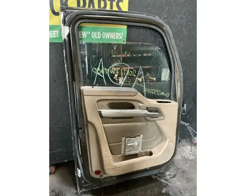 KENWORTH T680 Door Assembly, Front