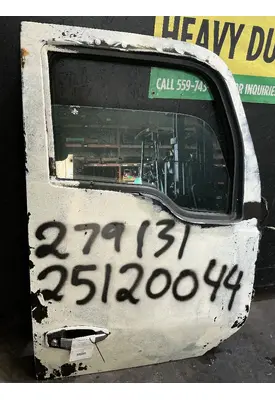 KENWORTH T680 Door Assembly, Front