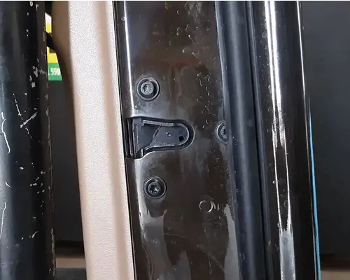 KENWORTH T680 Door Assembly, Front