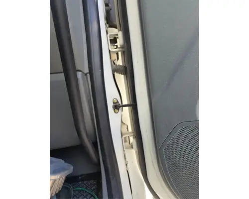 KENWORTH T680 Door Assembly, Front