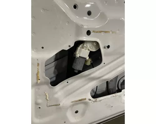 KENWORTH T680 Door Assembly, Front