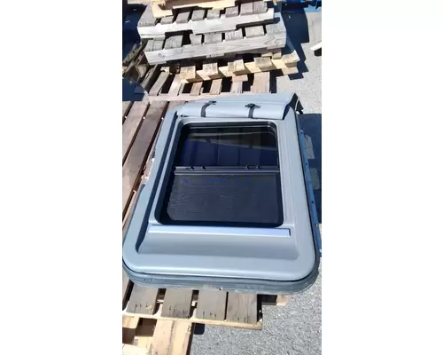 KENWORTH T680 Door Assembly, Rear or Back