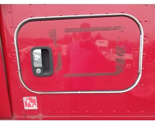 KENWORTH T680 Door Assembly, Rear or Back