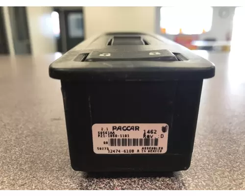 KENWORTH T680 Door Electrical Switch