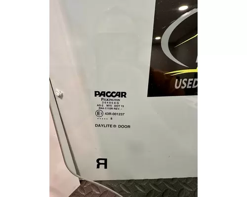 KENWORTH T680 Door Glass, Front