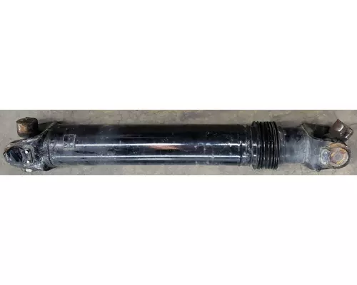 KENWORTH T680 Drive Shaft, Front