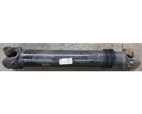 KENWORTH T680 Drive Shaft, Front