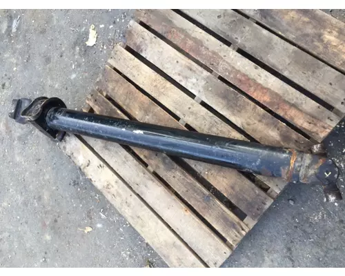 KENWORTH T680 Drive Shaft, Front