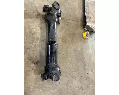 KENWORTH T680 Drive Shaft, Rear