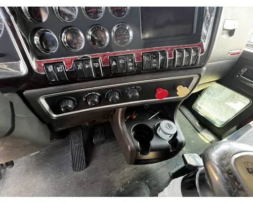 KENWORTH T680 ECM (HVAC)