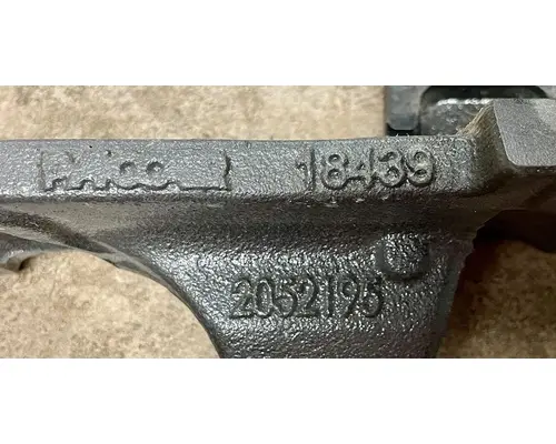 KENWORTH T680 EGR BRACKET