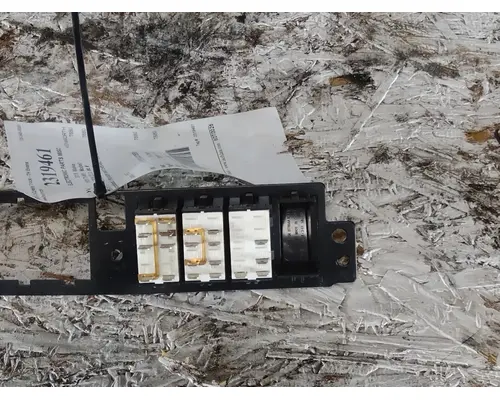 KENWORTH T680 ELECTRONIC PARTS MISC