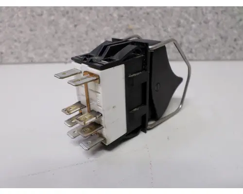 KENWORTH T680 ELECTRONIC PARTS MISC