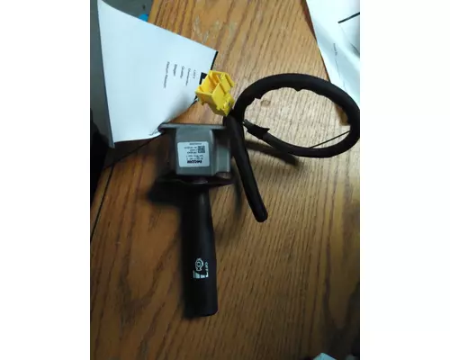 KENWORTH T680 ENGINE BRAKE SWITCH