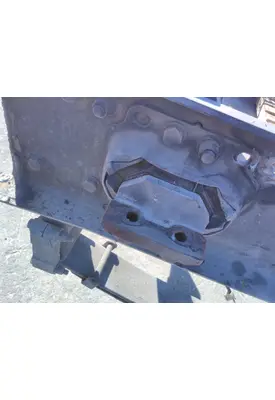KENWORTH T680 ENGINE MOUNTS, VEHICLE (FRONT)