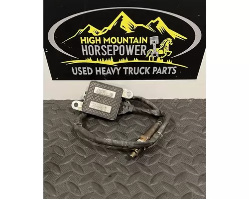 KENWORTH T680 Electrical Parts, Misc.