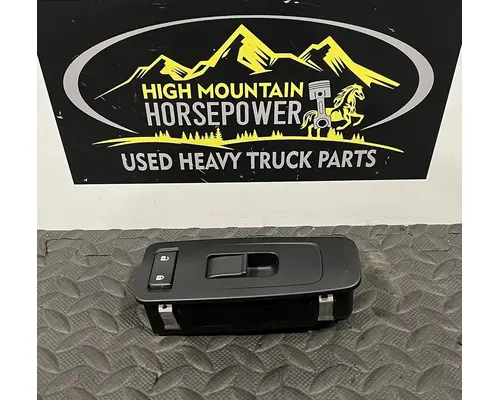 KENWORTH T680 Electrical Parts, Misc.