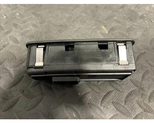 KENWORTH T680 Electrical Parts, Misc.