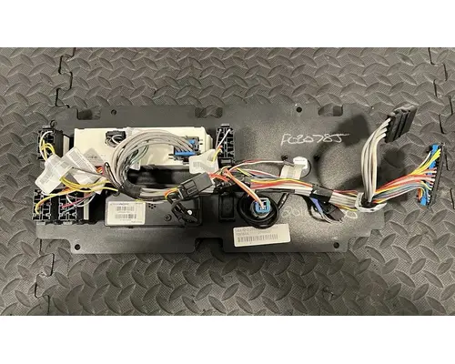 KENWORTH T680 Electrical Parts, Misc.