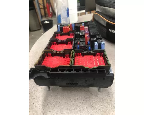 KENWORTH T680 Electrical Parts, Misc.
