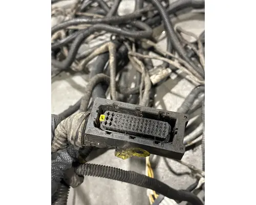 KENWORTH T680 Engine Wiring Harness