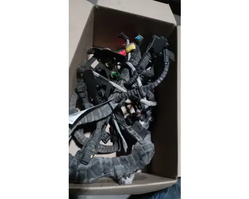 KENWORTH T680 Engine Wiring Harness