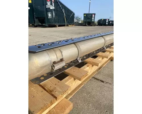 KENWORTH T680 Exhaust & Muffler