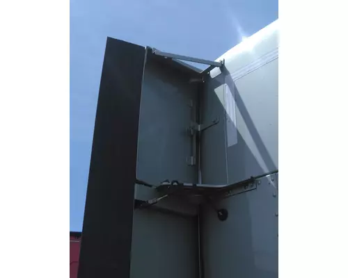KENWORTH T680 FAIRING, SLEEPER