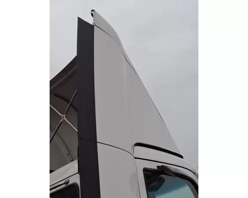 KENWORTH T680 FAIRING, WIND DEFLECTOR ROOF