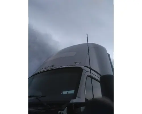 KENWORTH T680 FAIRING, WIND DEFLECTOR ROOF