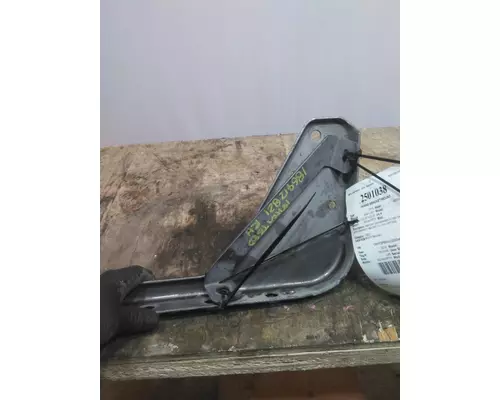 KENWORTH T680 FAIRING BRACKETMOUNT