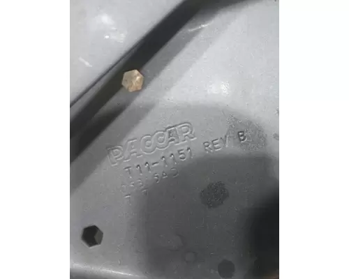 KENWORTH T680 FAIRING BRACKETMOUNT