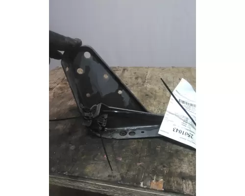 KENWORTH T680 FAIRING BRACKETMOUNT